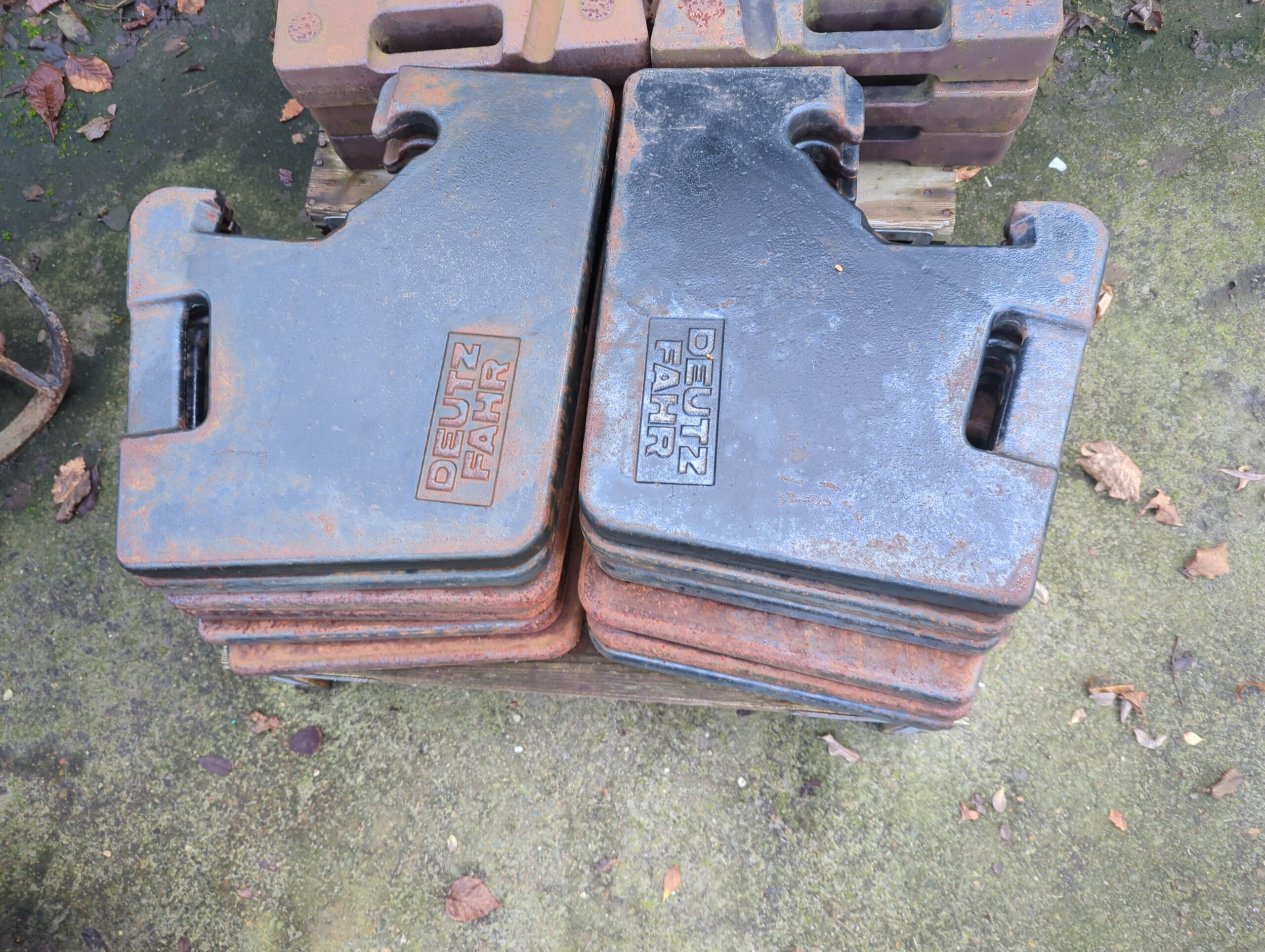 Deutzfahr front gewicht