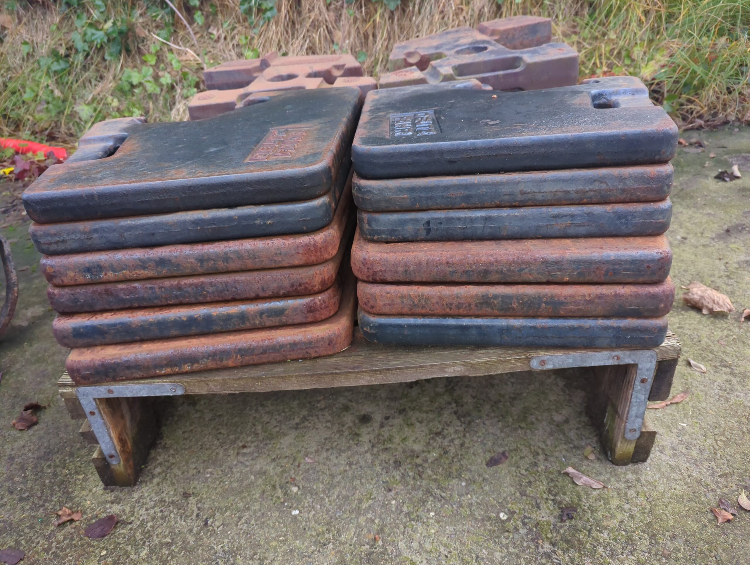 Deutzfahr front gewicht - Afbeelding 2