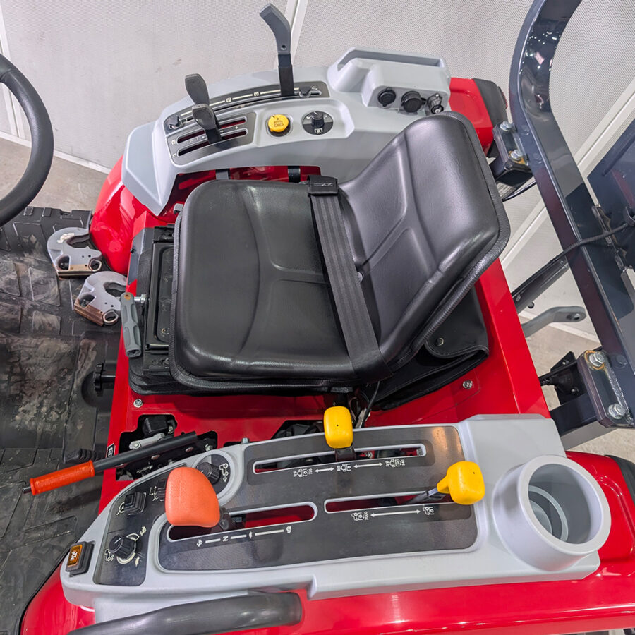 MF1740 massey ferguson mechanisatiebollenstreek
