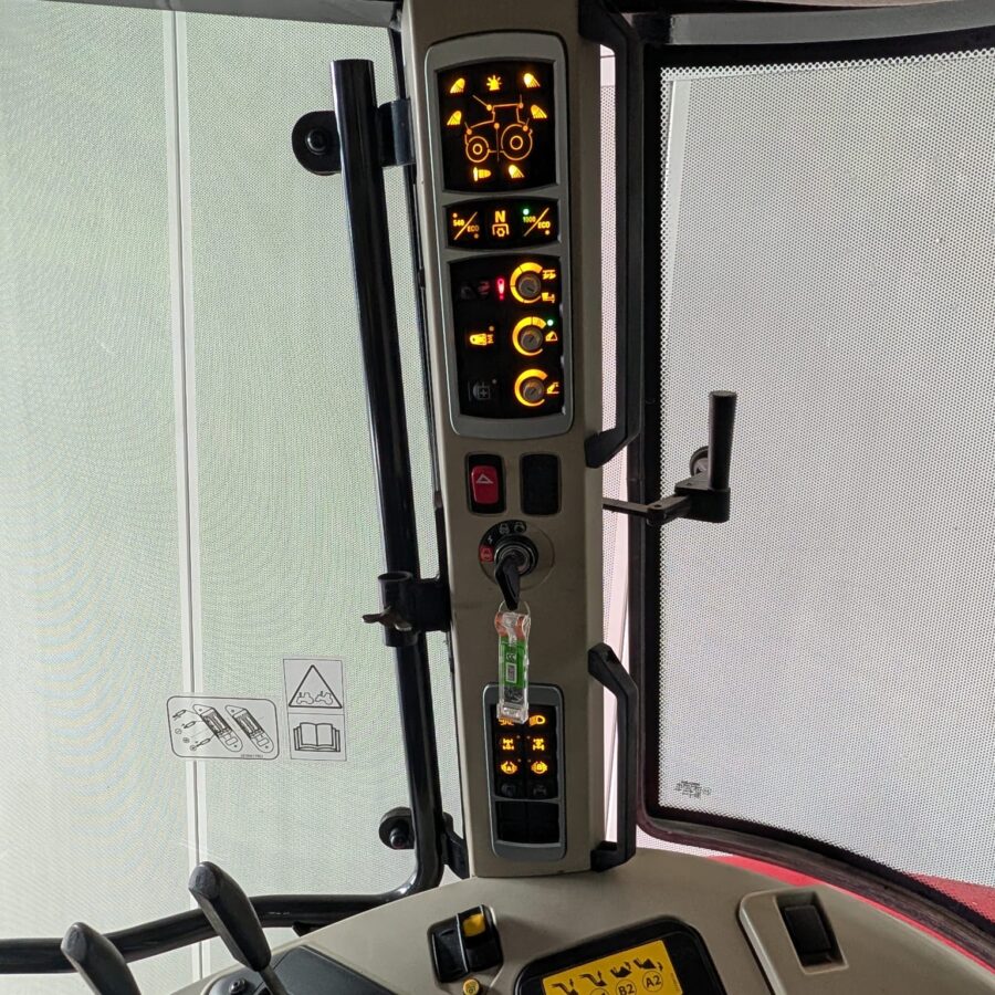 MF 5609 mechanisatiebollenstreek.nl