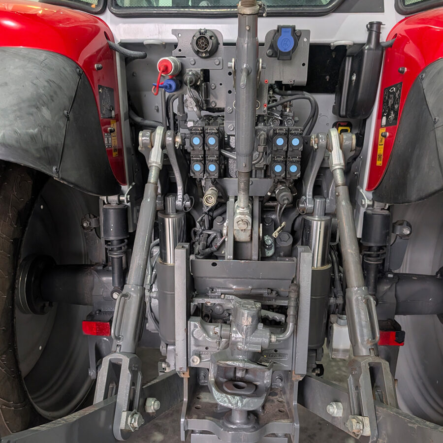 MF 5S.105 3 Mechanisatie Bollenstreek