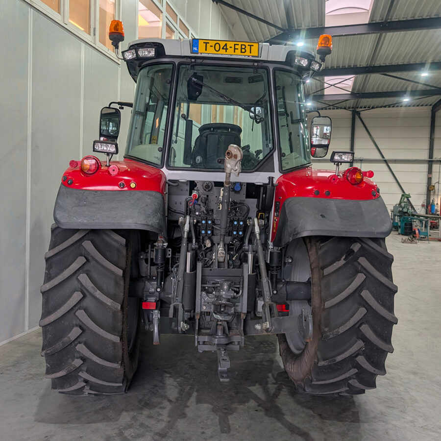 MF 5S.105 3 Mechanisatie Bollenstreek