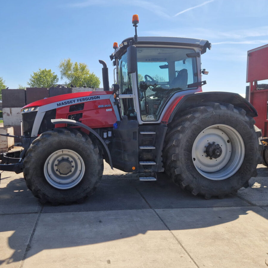 Alternative view of MF 8S.205 VT Vario