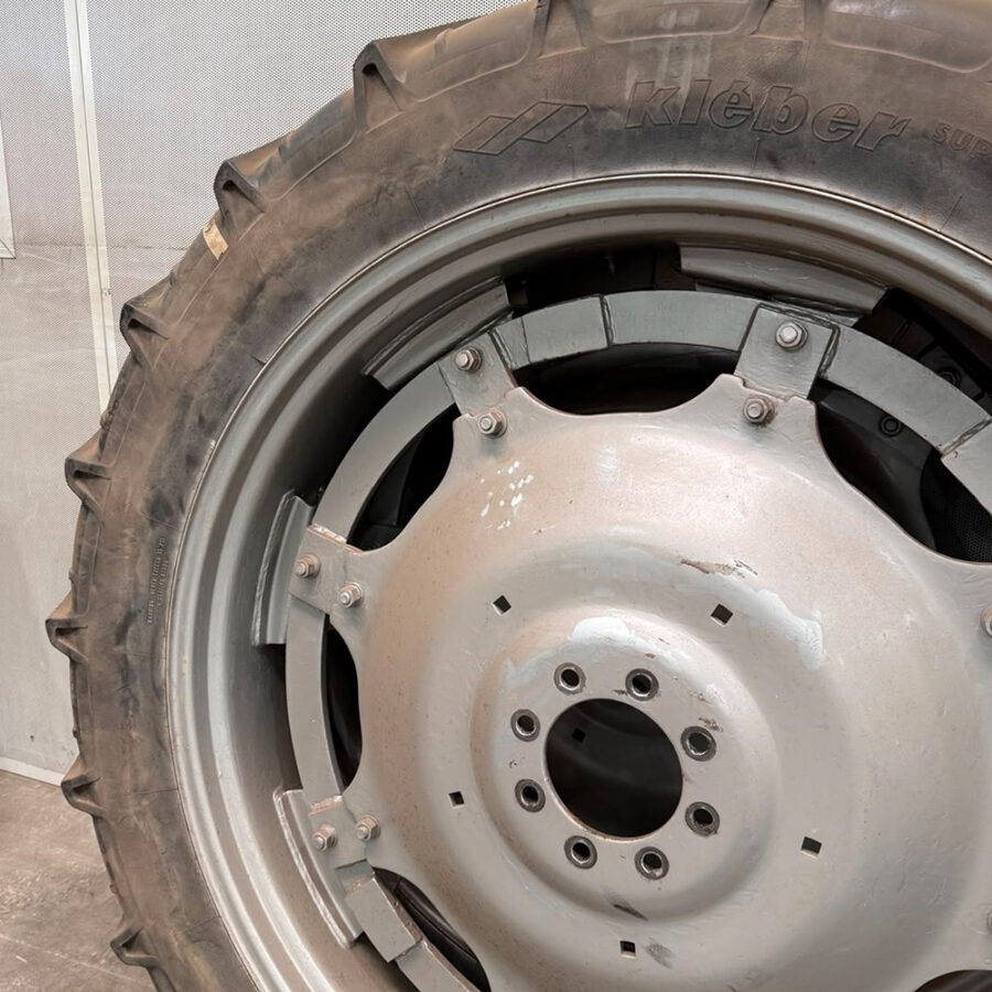 Bandenset Kleber Michelin Mechanisatie Bollenstreek